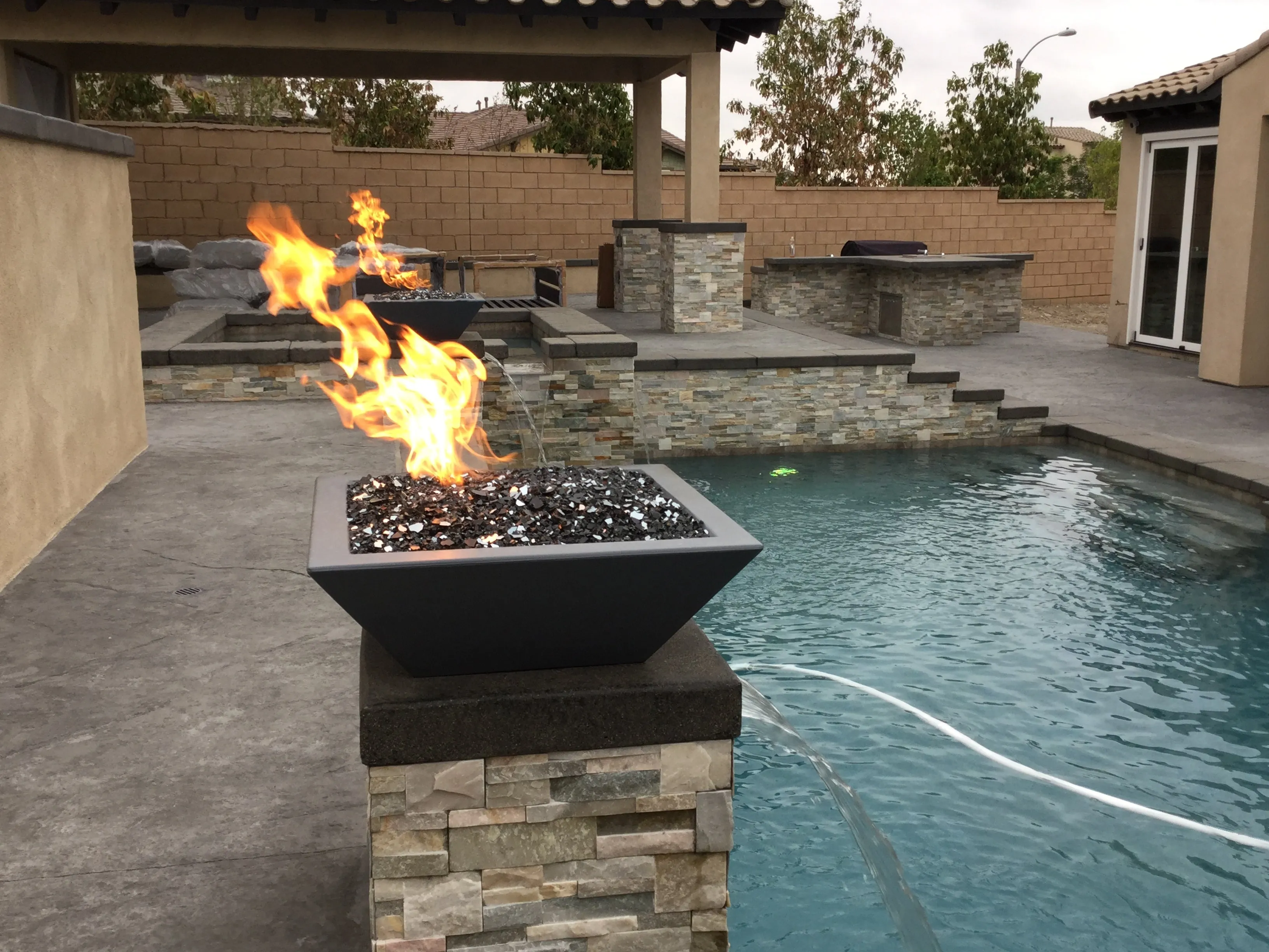 30" Maya GFRC Fire Bowl- OPT-30SFO