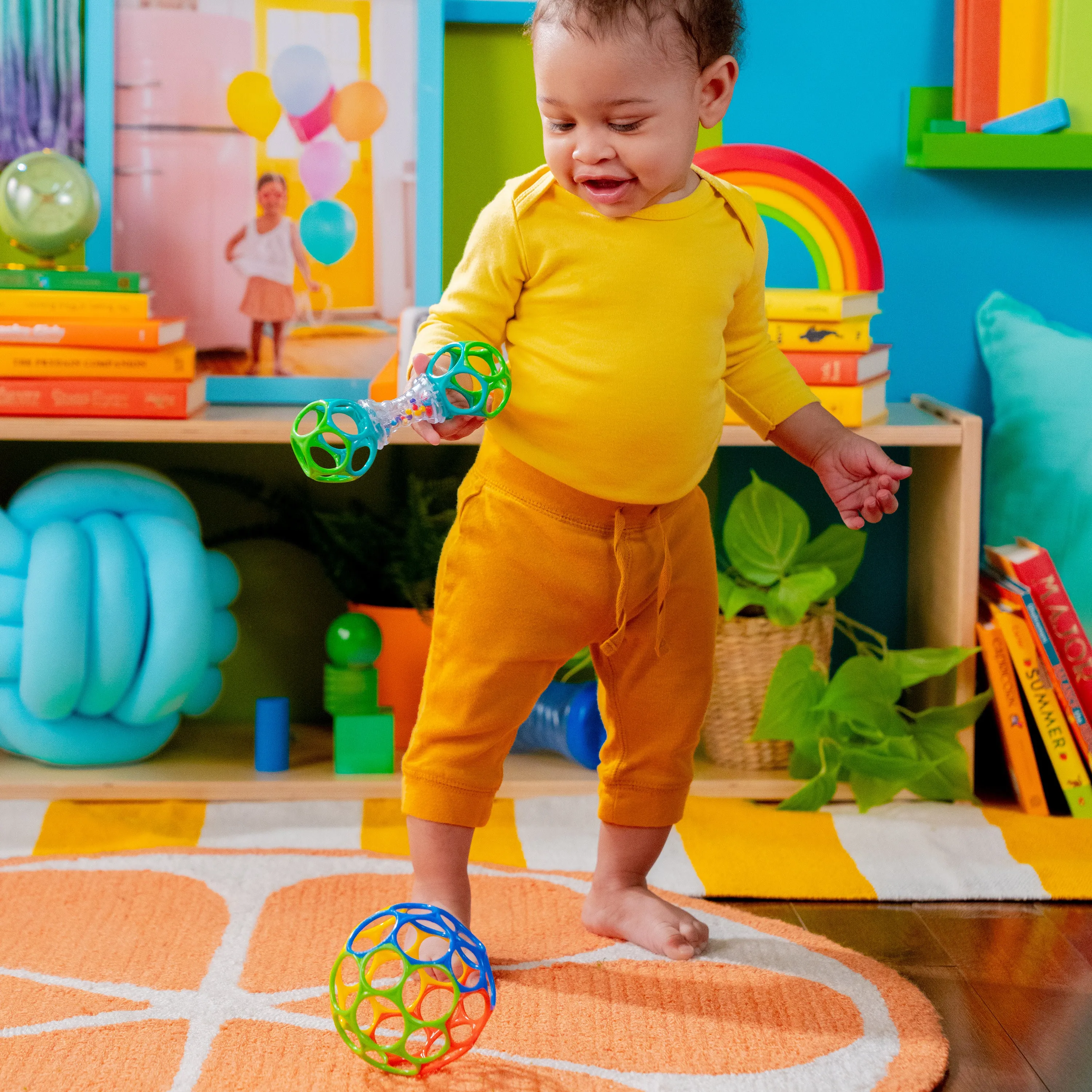 Bright Starts Grasp the Day Easy-Grasp Oball Gift Set, Ball and Rattle Toys, 2-PK, Unisex, 0 Months 