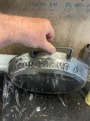 Embossing Personalise your BBQ PANS and HOT PLATES
