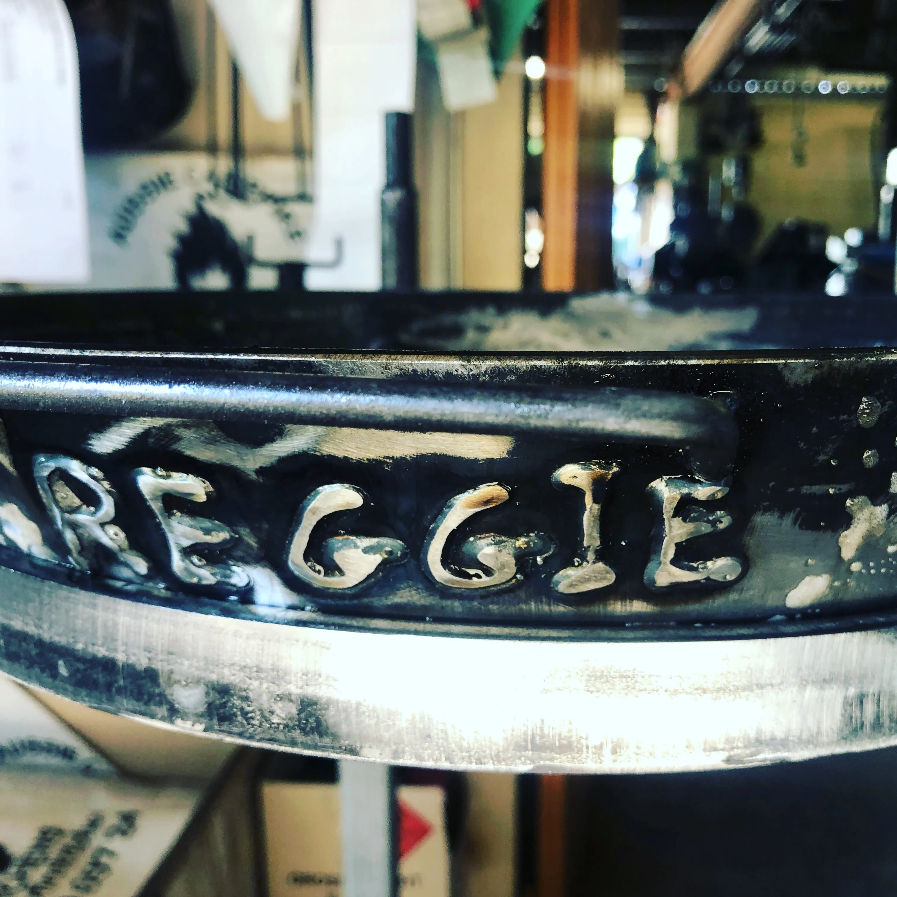 Embossing Personalise your BBQ PANS and HOT PLATES
