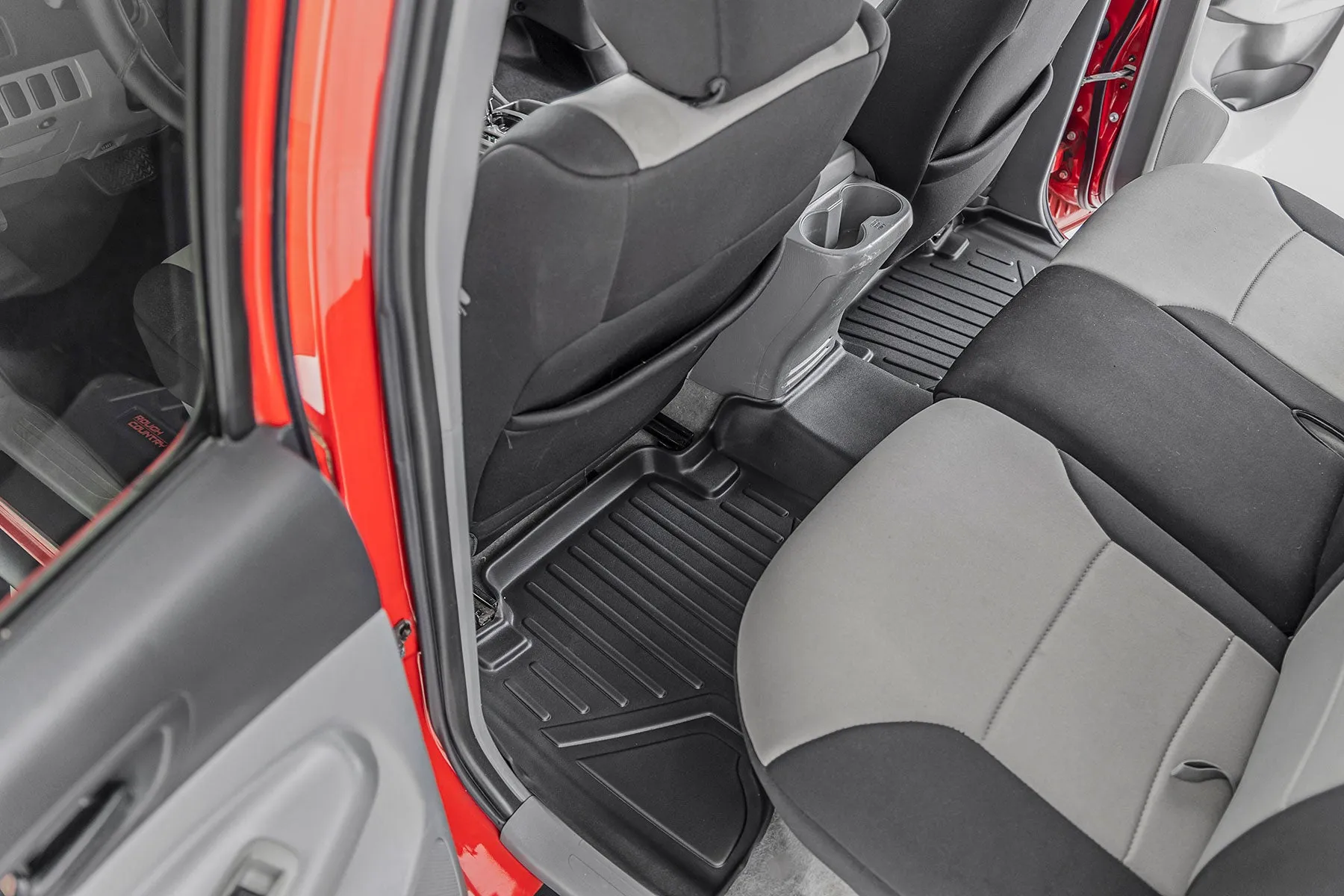 Floor Mats | Front and Rear | Toyota Tacoma 2WD/4WD | 2005-2011