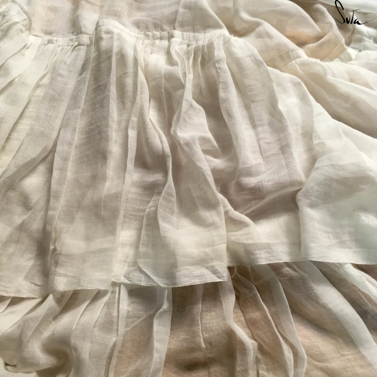I Dream Of Clouds (Curtain)
