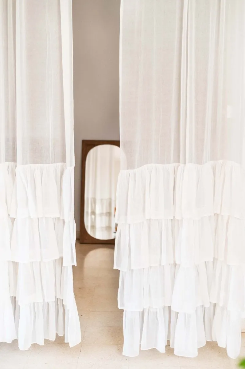 I Dream Of Clouds (Curtain)