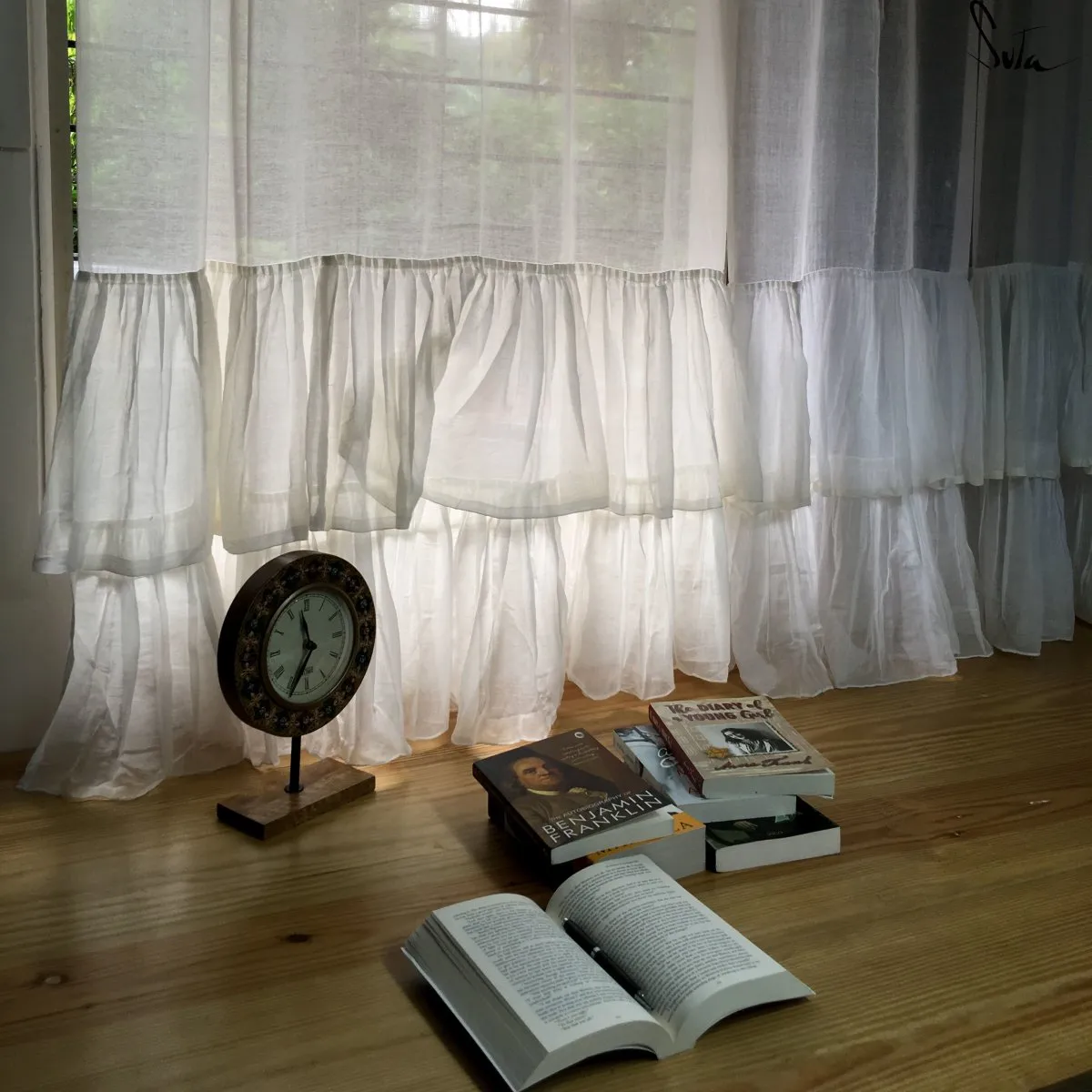 I Dream Of Clouds (Curtain)