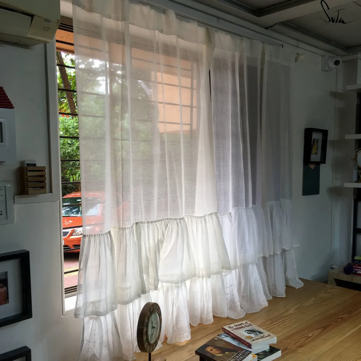 I Dream Of Clouds (Curtain)